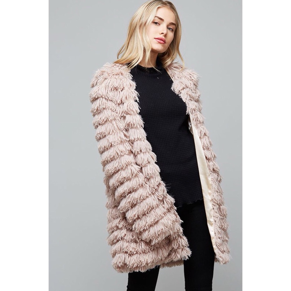 LAST ONE! Faux Fur Jacket - Picture 2 of 5